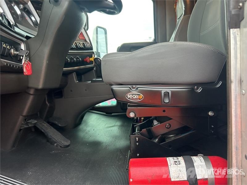 Kenworth T400 Tipper trucks