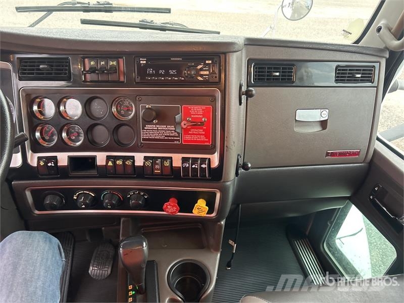 Kenworth T400 Tipper trucks