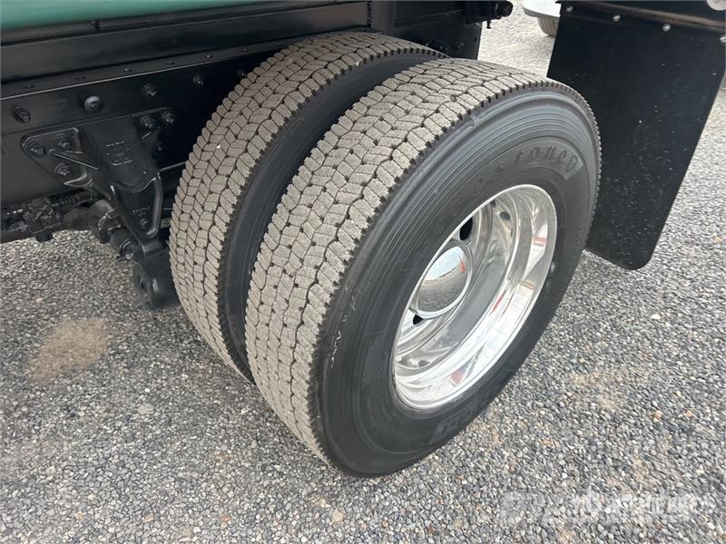 Kenworth T400 Tipper trucks