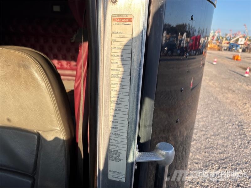 Kenworth T600 Traktorske jedinice