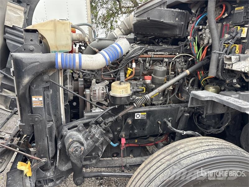 Kenworth T600 Trekkers
