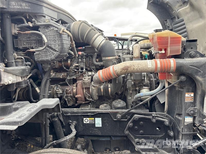 Kenworth T600 Trekkers