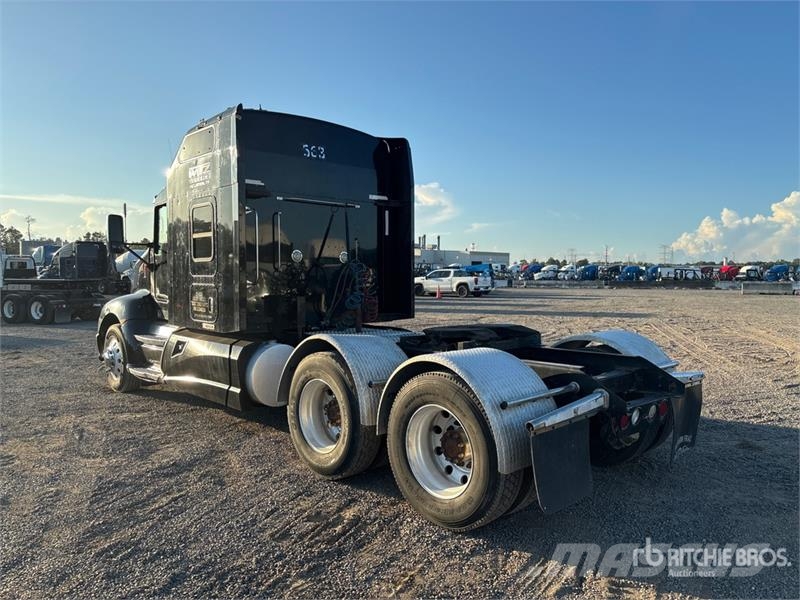 Kenworth T600 Traktorske jedinice