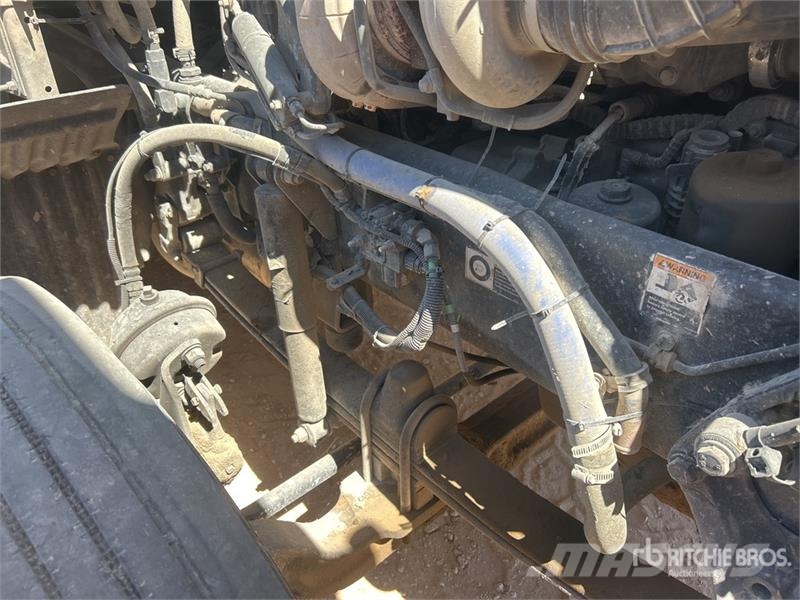 Kenworth T660 Vetopöytäautot