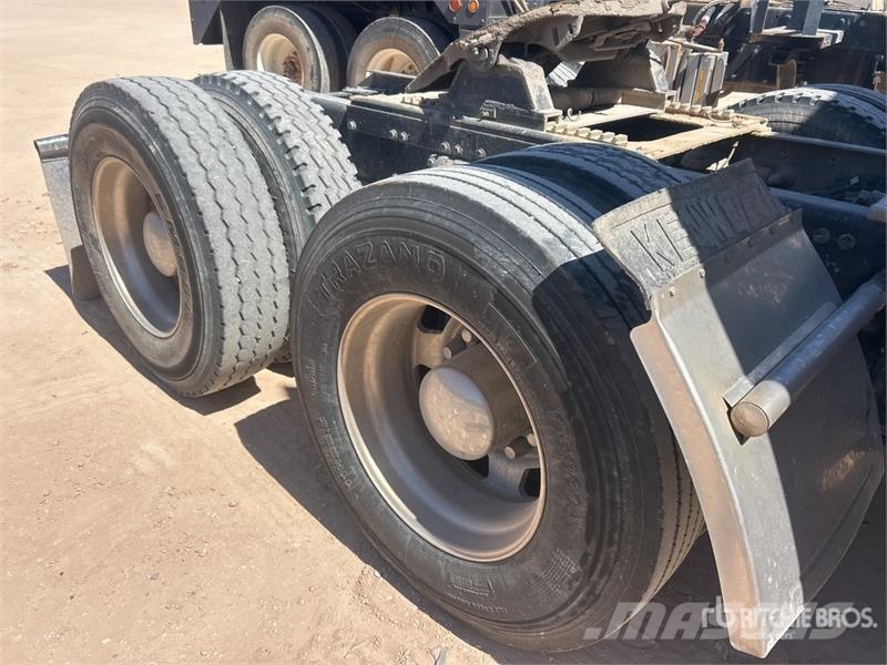 Kenworth T660 Vetopöytäautot