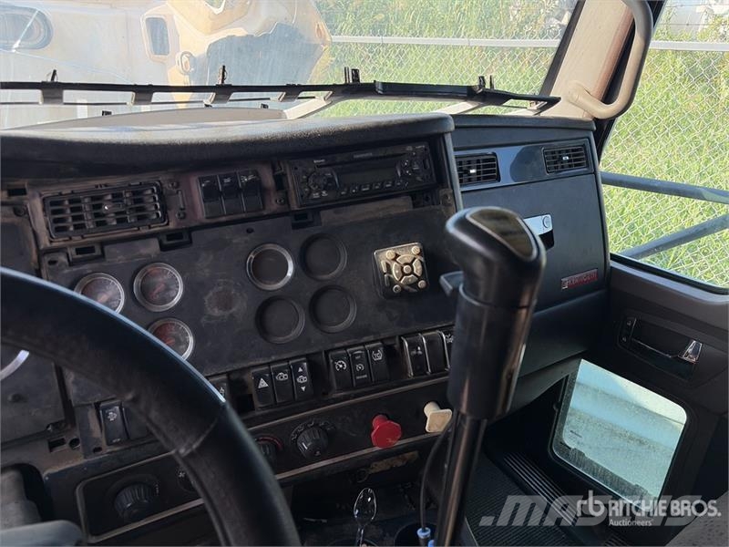 Kenworth T660 Tractores (camiões)