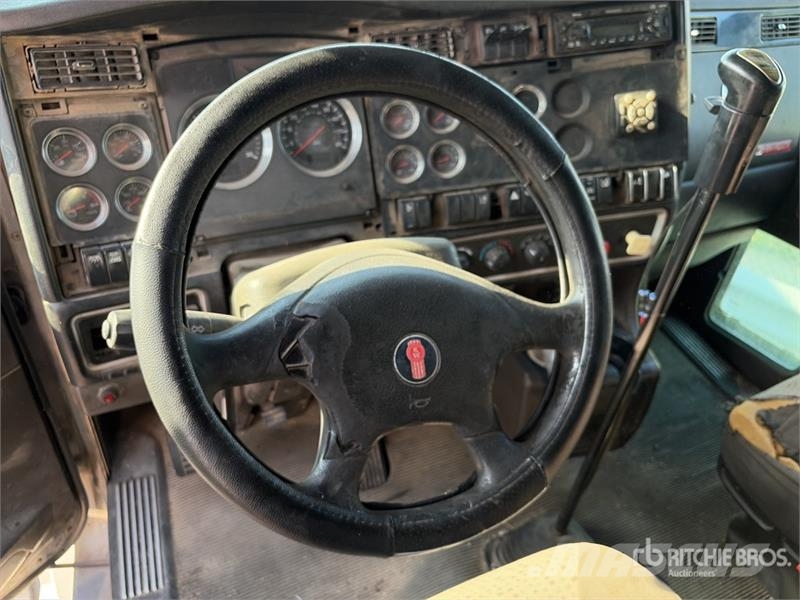 Kenworth T660 Tractores (camiões)