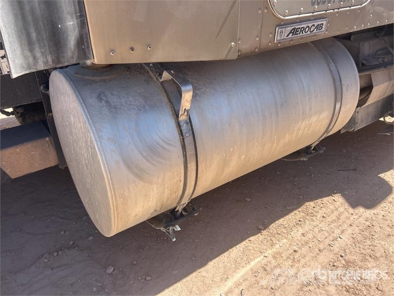 Kenworth T660 Vetopöytäautot