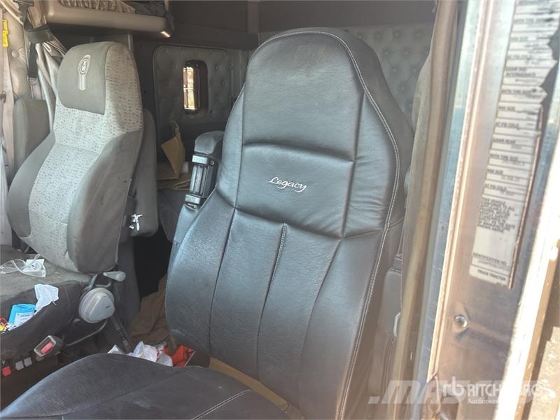 Kenworth T660 Vetopöytäautot