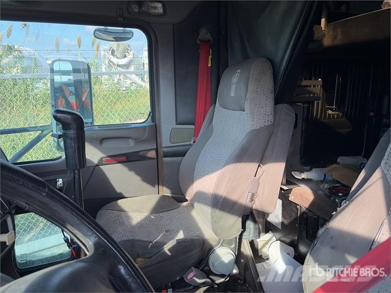 Kenworth T660 Tractores (camiões)