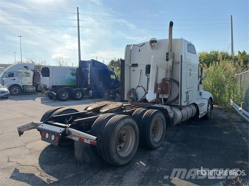 Kenworth T660 Tractores (camiões)