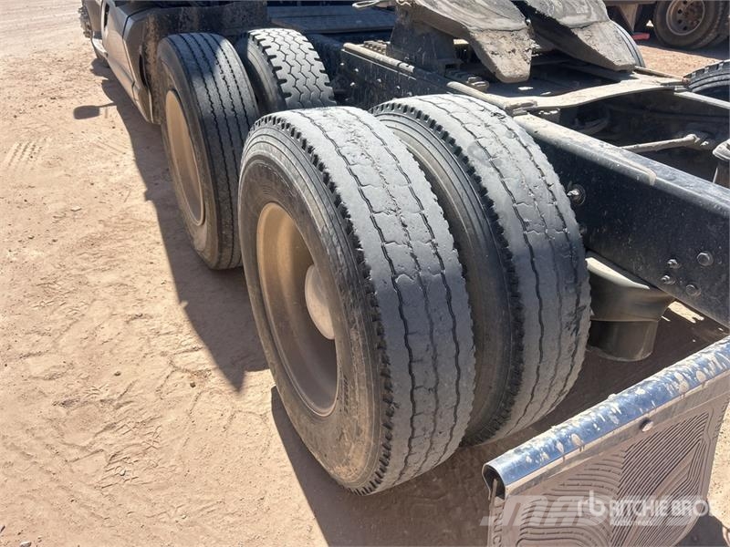 Kenworth T660 Vetopöytäautot