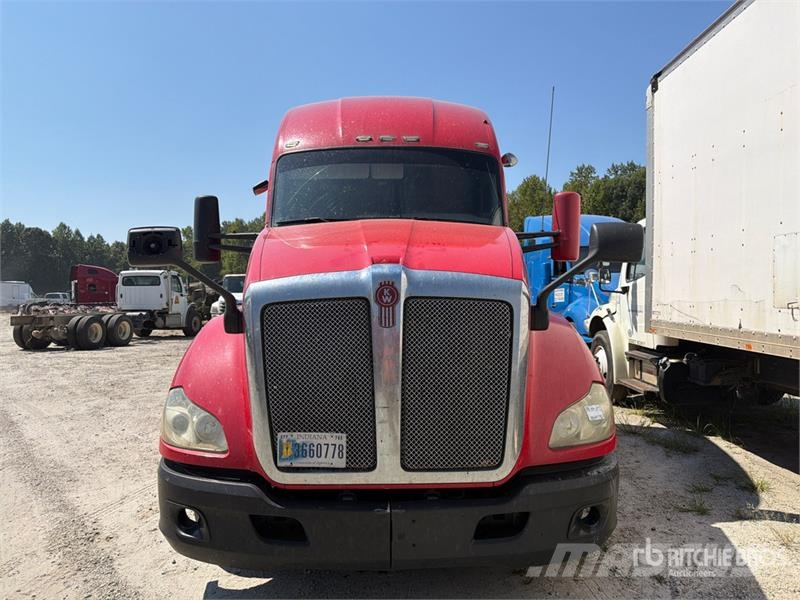 Kenworth T680 Vilcēji