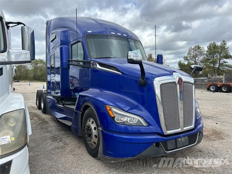 Kenworth T680 Седельные тягачи