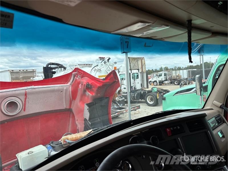 Kenworth T680 Vilcēji