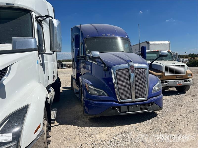 Kenworth T680 Sattelzugmaschinen