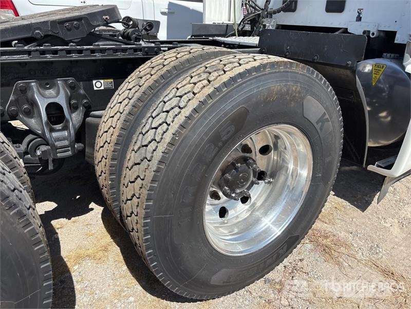 Kenworth T680 Trekkers