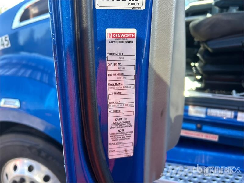 Kenworth T680 Vetopöytäautot