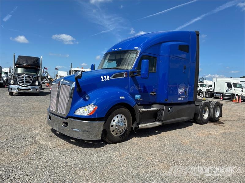 Kenworth T680 Sattelzugmaschinen