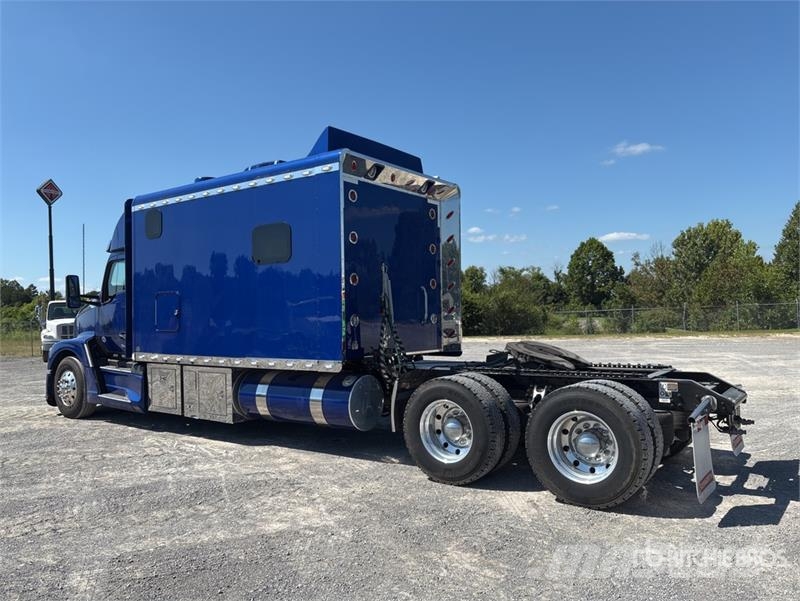Kenworth T680 Sattelzugmaschinen