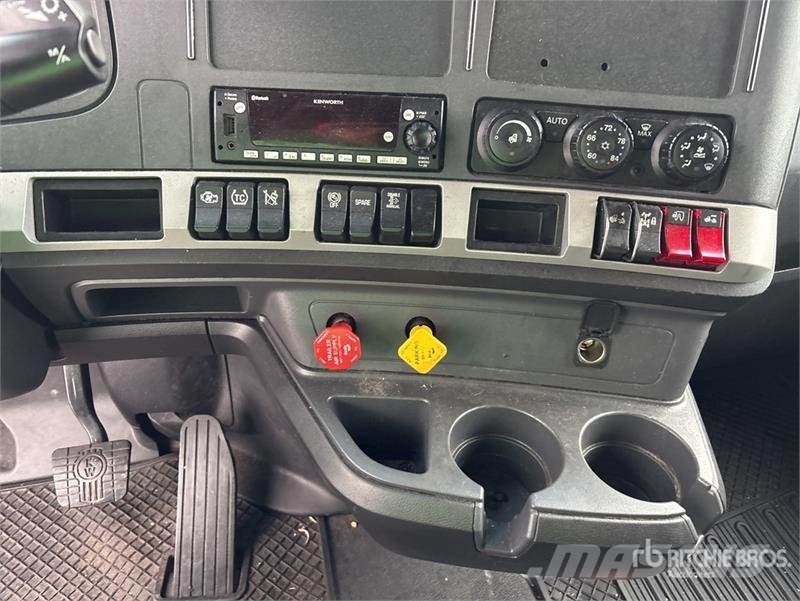 Kenworth T680 Sattelzugmaschinen