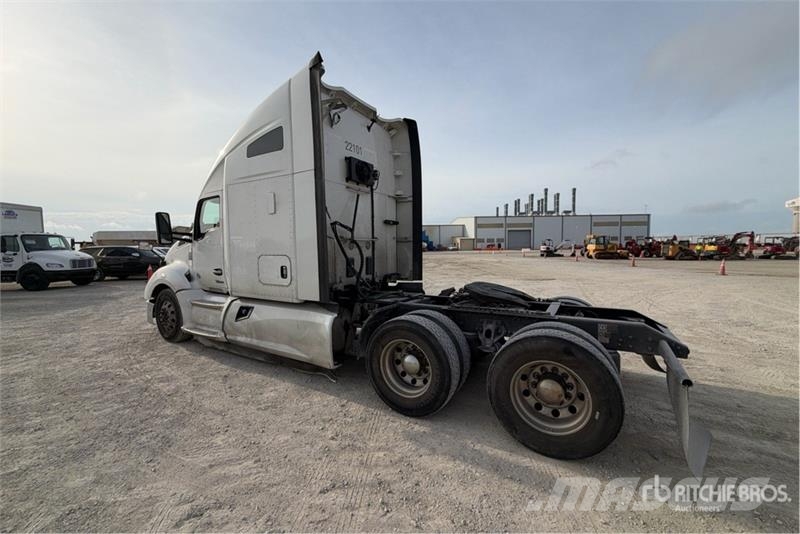 Kenworth T680 Cavalos mecânicos