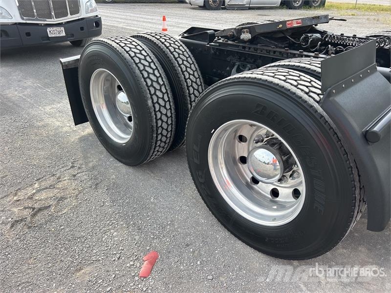 Kenworth T680 Vilcēji