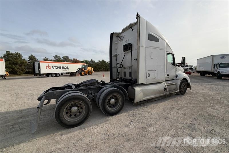 Kenworth T680 Cavalos mecânicos