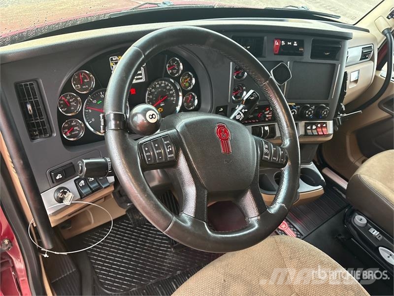 Kenworth T680 Tracteur routier
