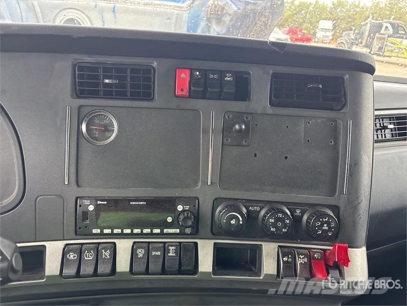 Kenworth T680 Sattelzugmaschinen