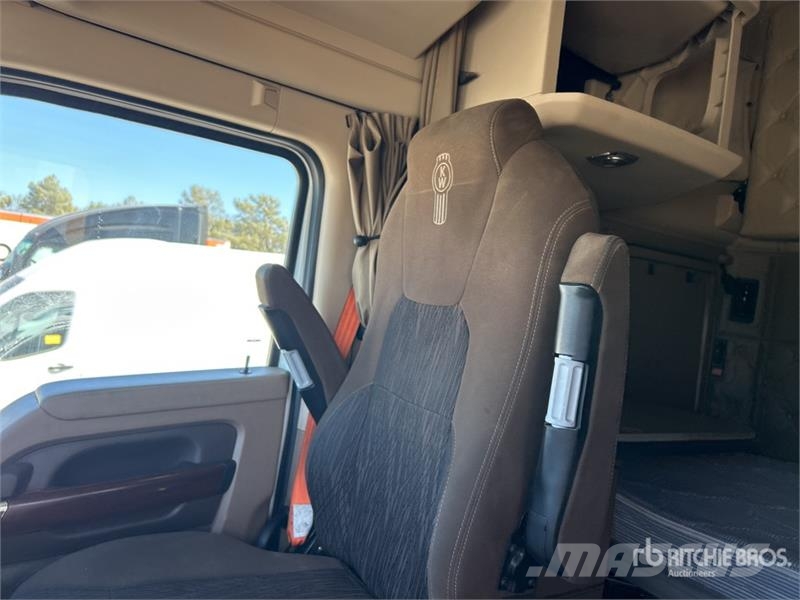 Kenworth T680 Trekkers