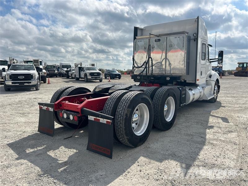Kenworth T680 Vilcēji