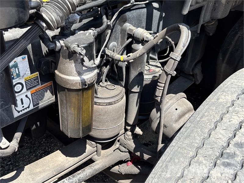 Kenworth T680 Седельные тягачи
