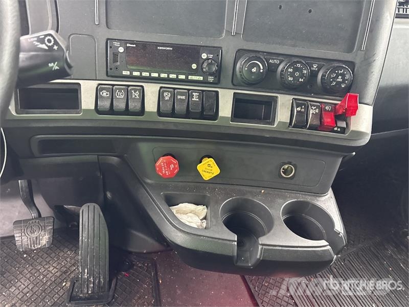 Kenworth T680 Sattelzugmaschinen