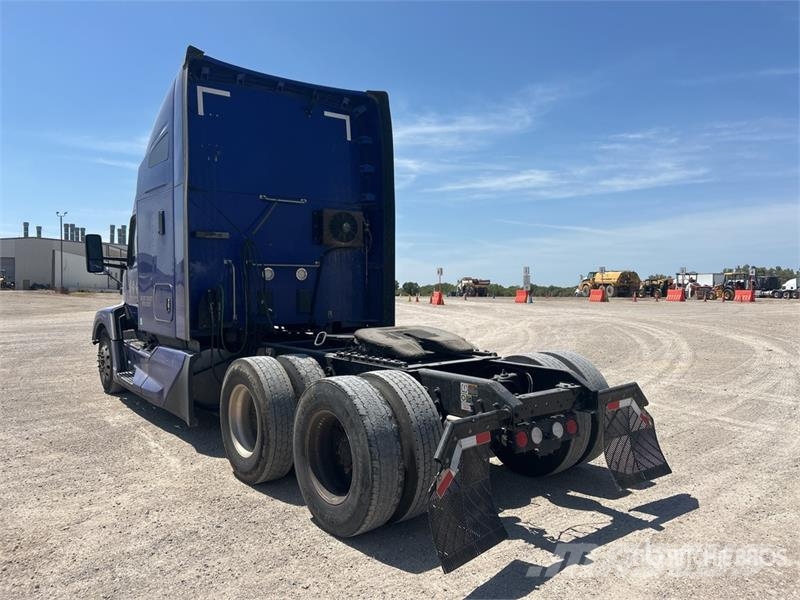Kenworth T680 Vetopöytäautot