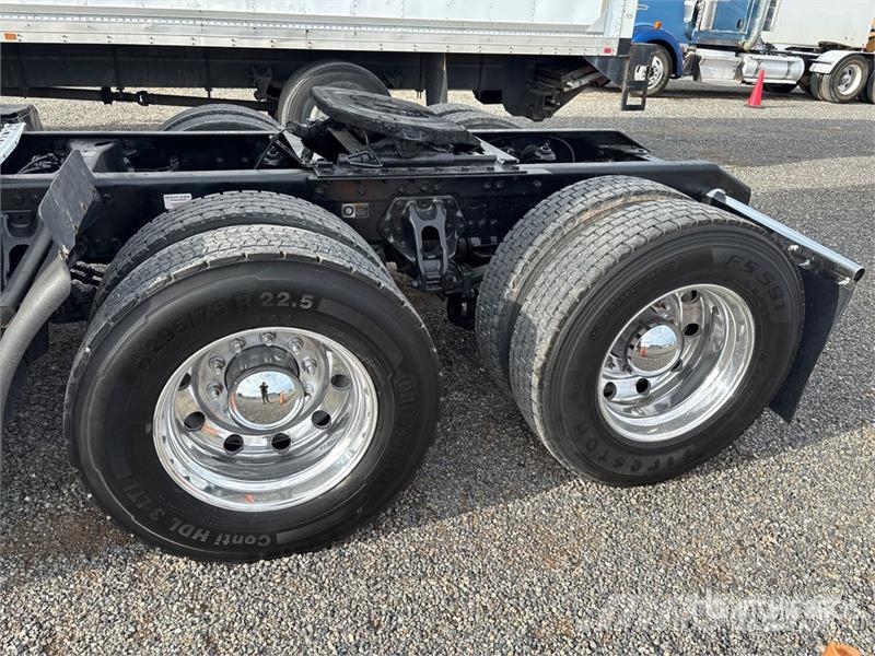 Kenworth T680 Влекачи