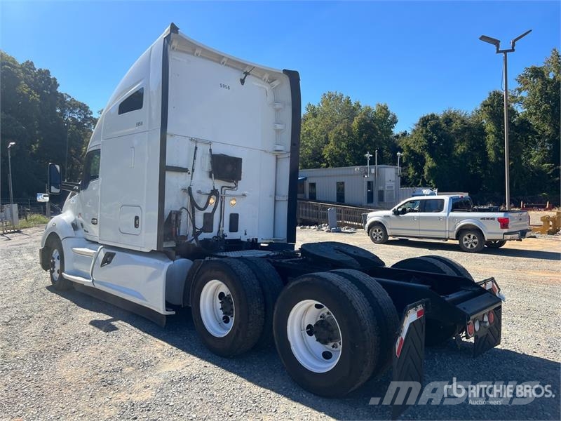Kenworth T680 Prime Movers