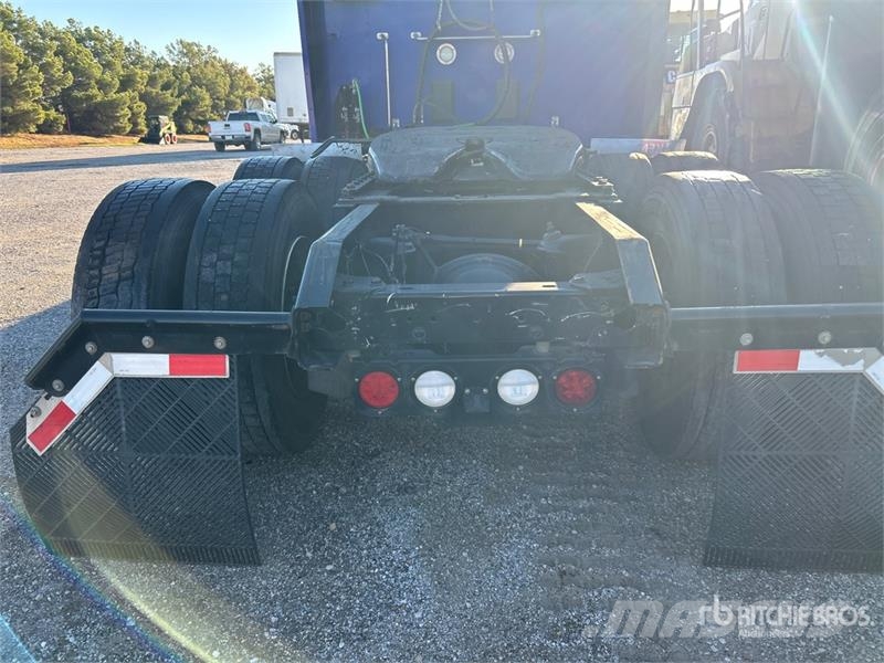 Kenworth T680 Седельные тягачи