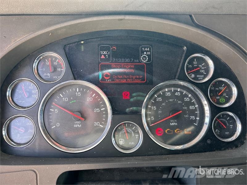 Kenworth T680 Naudoti vilkikai