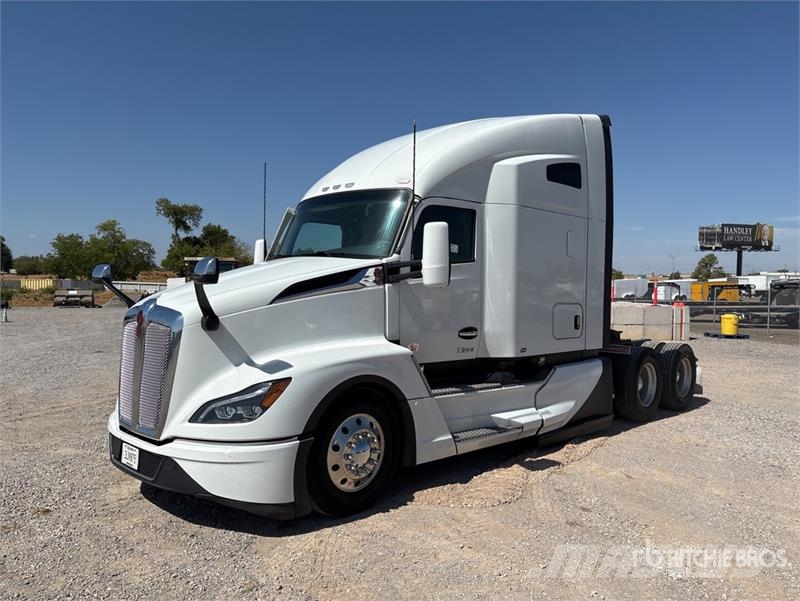 Kenworth T680 Седельные тягачи
