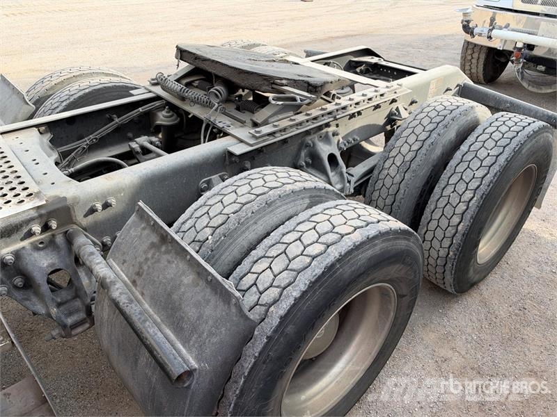 Kenworth T680 Cavalos mecânicos