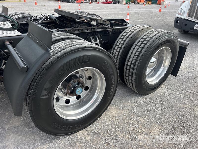 Kenworth T680 Vilcēji
