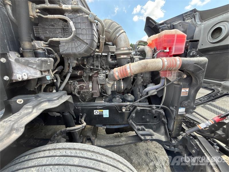 Kenworth T680 Седельные тягачи