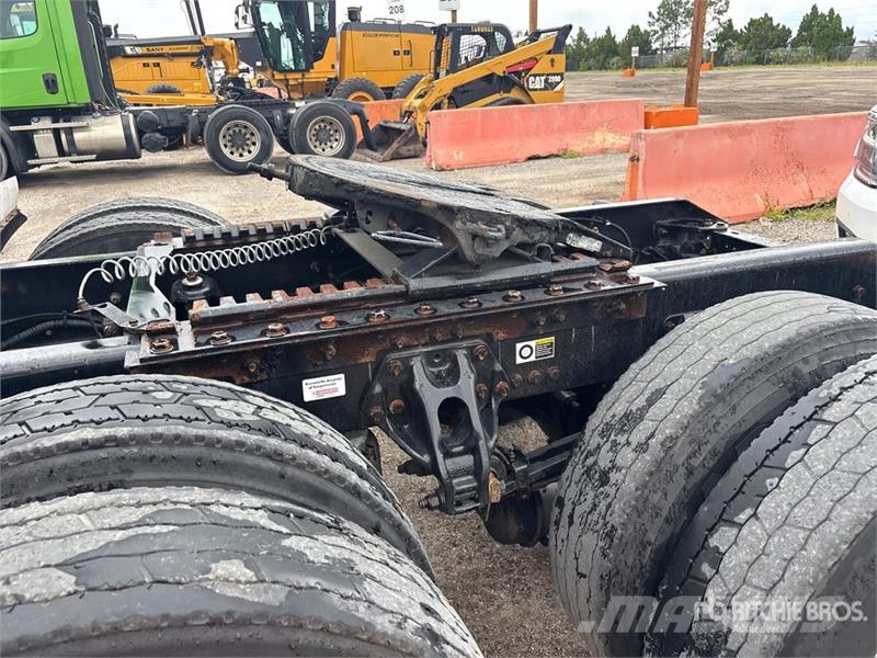 Kenworth T680 Sattelzugmaschinen