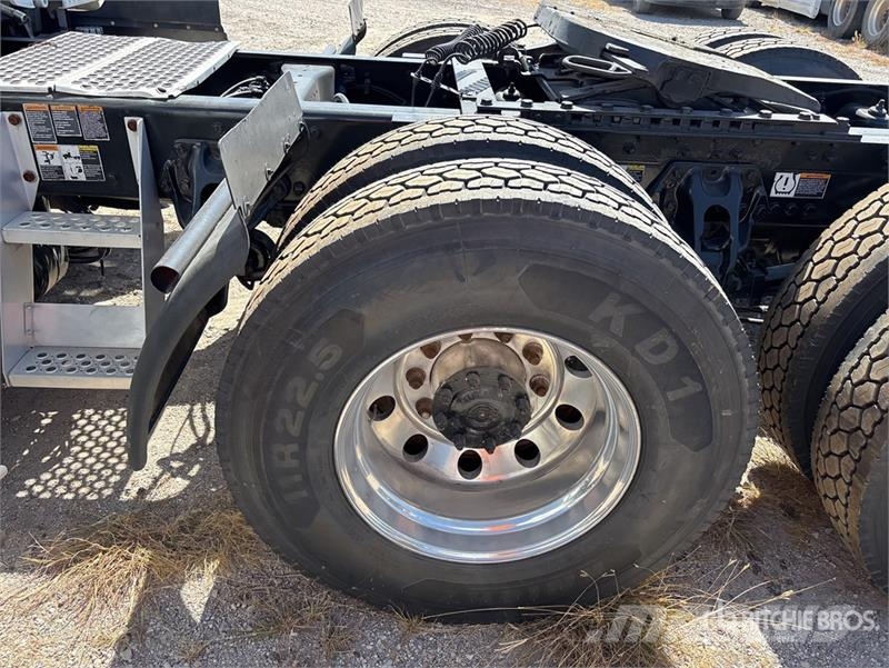 Kenworth T680 Trekkers