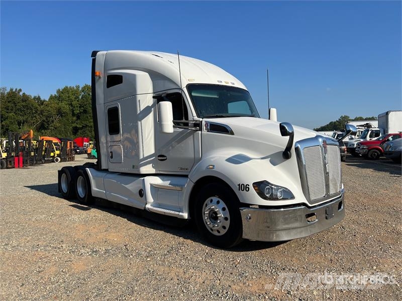 Kenworth T680 Prime Movers