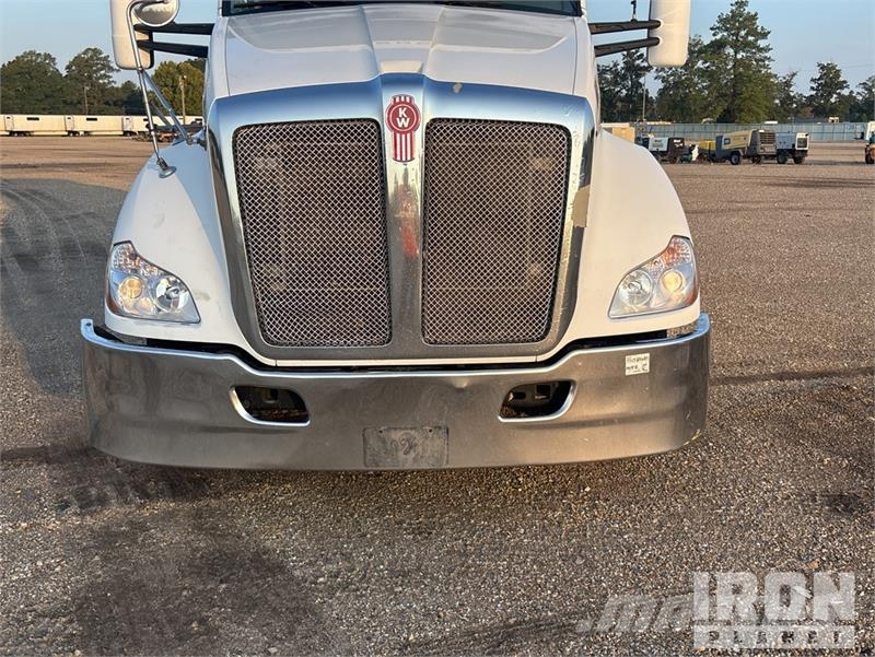 Kenworth T680 Vlačilci