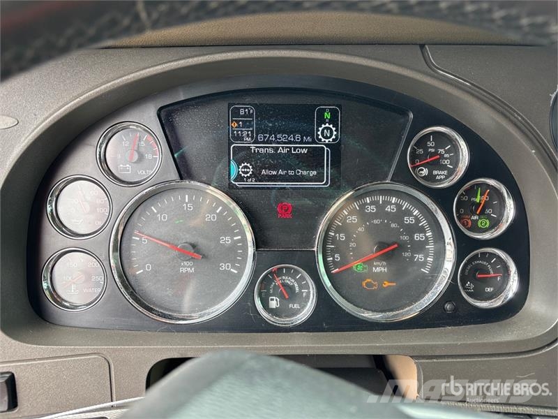 Kenworth T680 Vilcēji