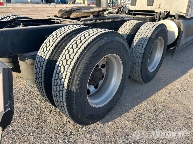 Kenworth T680 Çekiciler