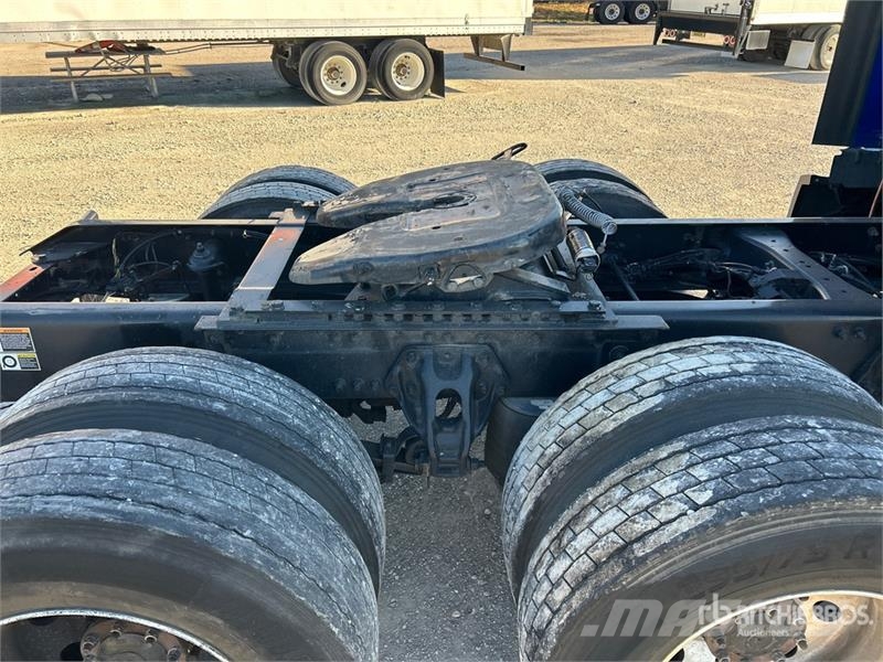 Kenworth T680 Sattelzugmaschinen